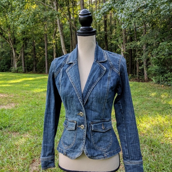 gloria vanderbilt jean jacket